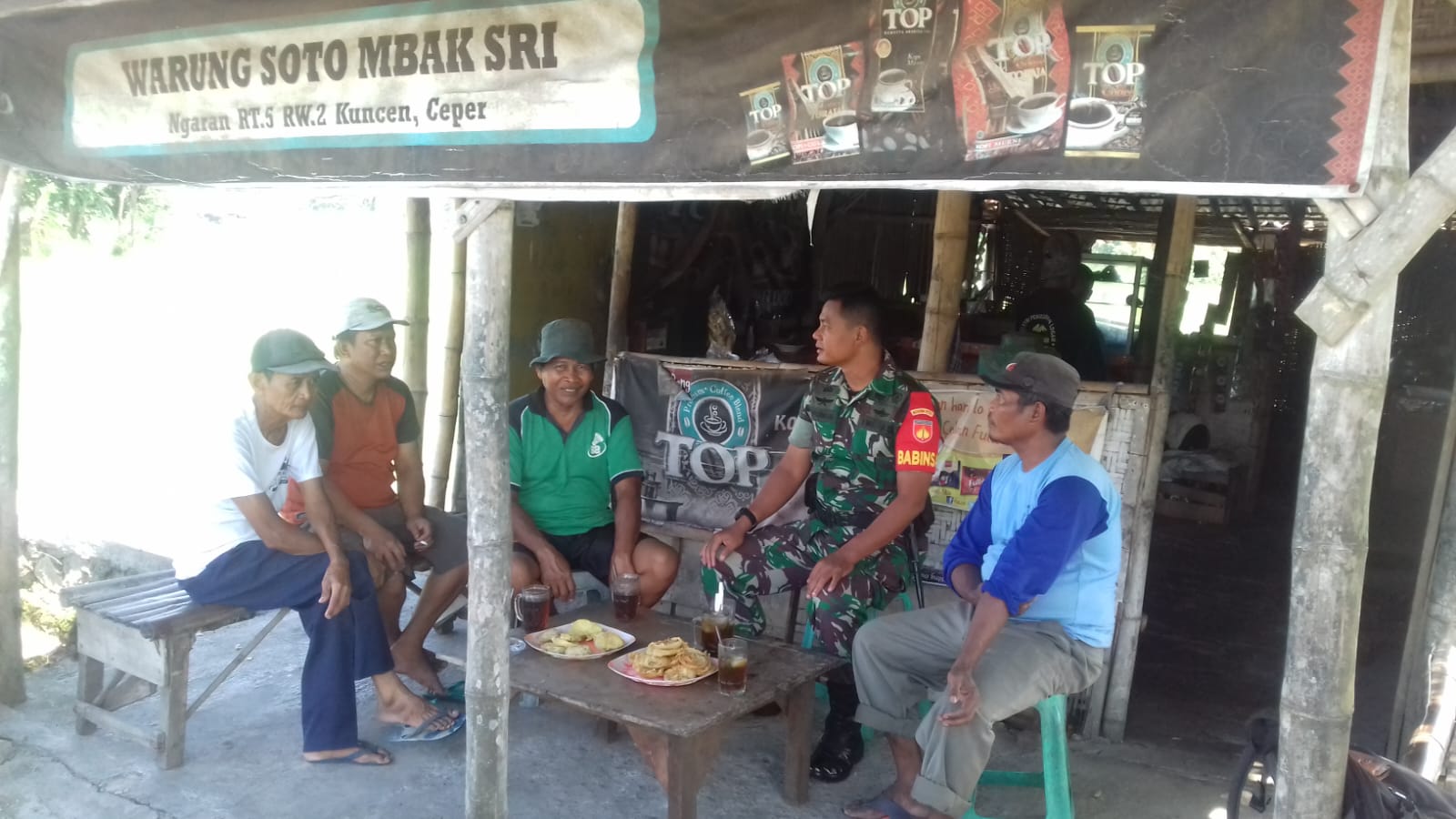 Babinsa Ceper Imbau Peduli Lingkungan