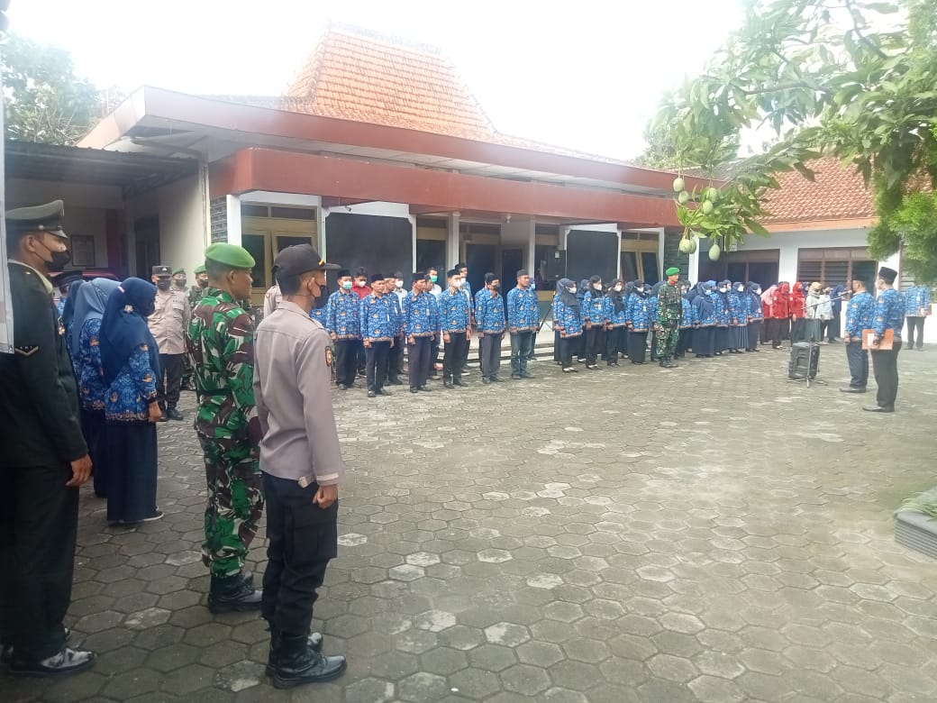 Koramil Karangdowo Peringati Hari Pahlawan