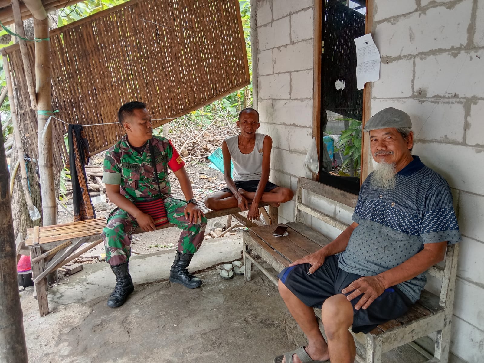 Babinsa Wonosari Himbau Warga Di Wilayah Binaan