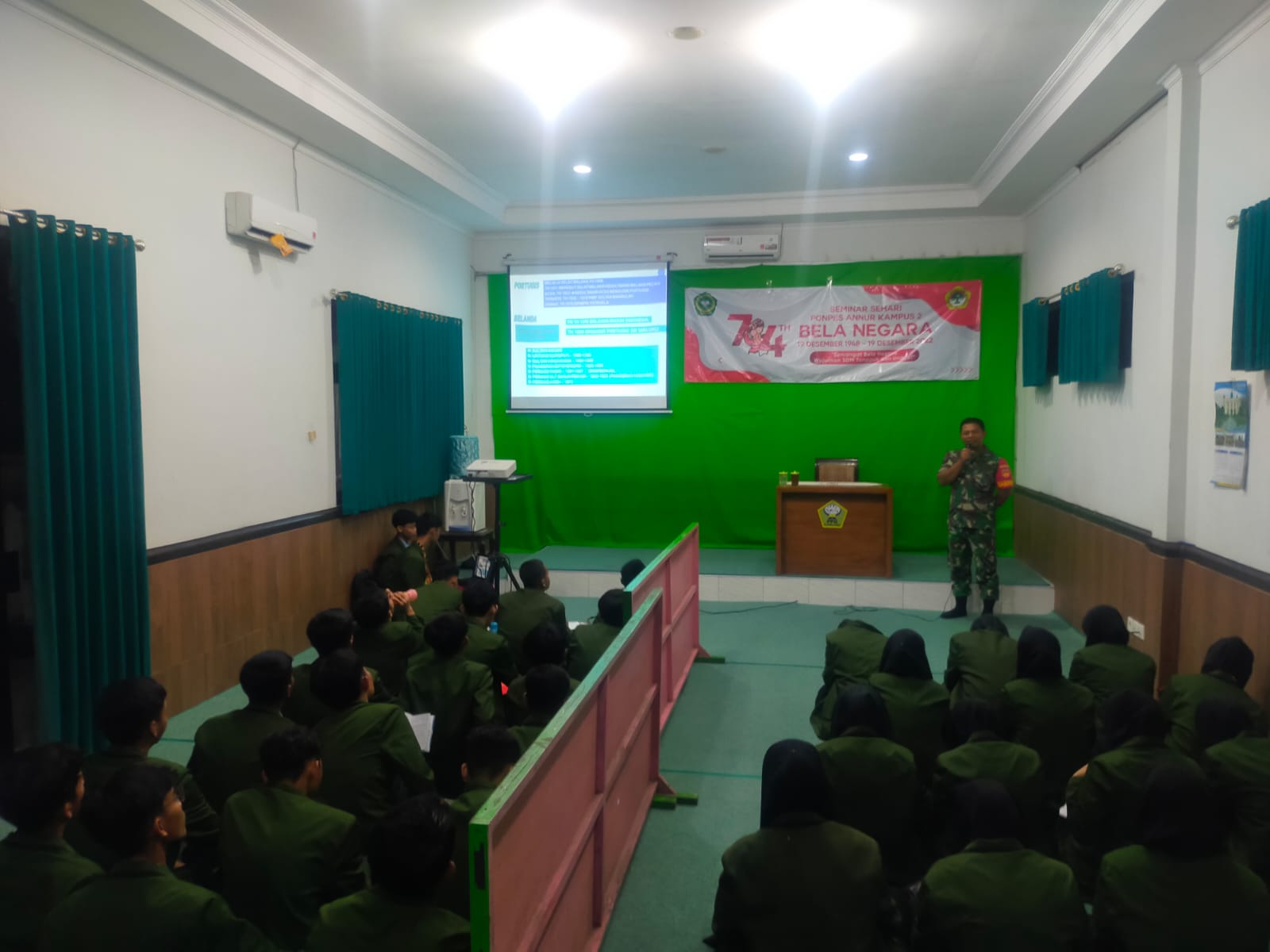 Bati Wanwil Koramil Ceper Beri Wasbang dan Bela Negara Ponpes Annur