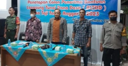 Hadirnya Babinsa Prambanan Di Musdessus Validasi Penerima BLT- DD Tahun 2023