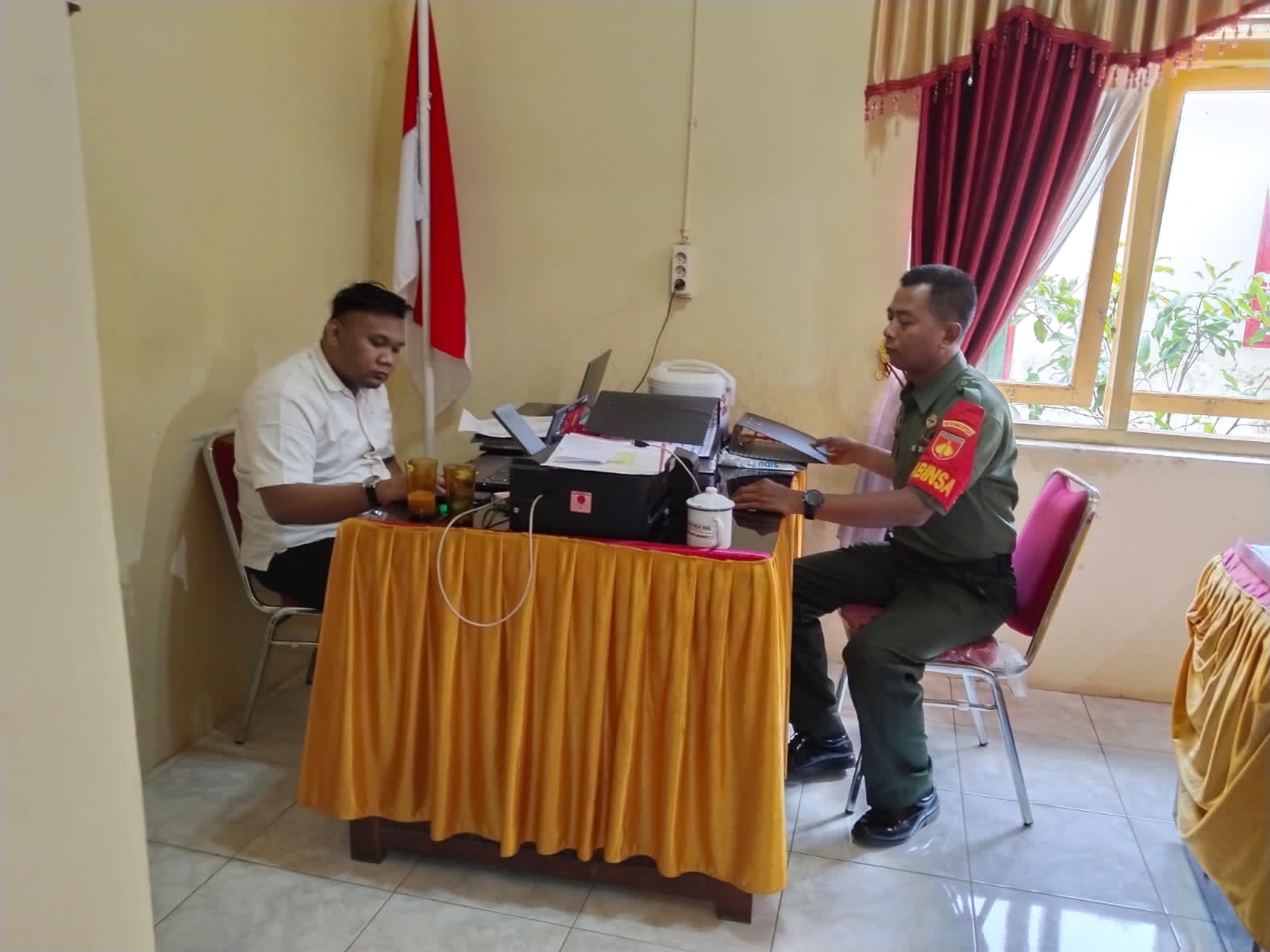 Jelang Perayaan Natal, Babinsa Wonosari Bahas Keamanan di Wilayah Binaan