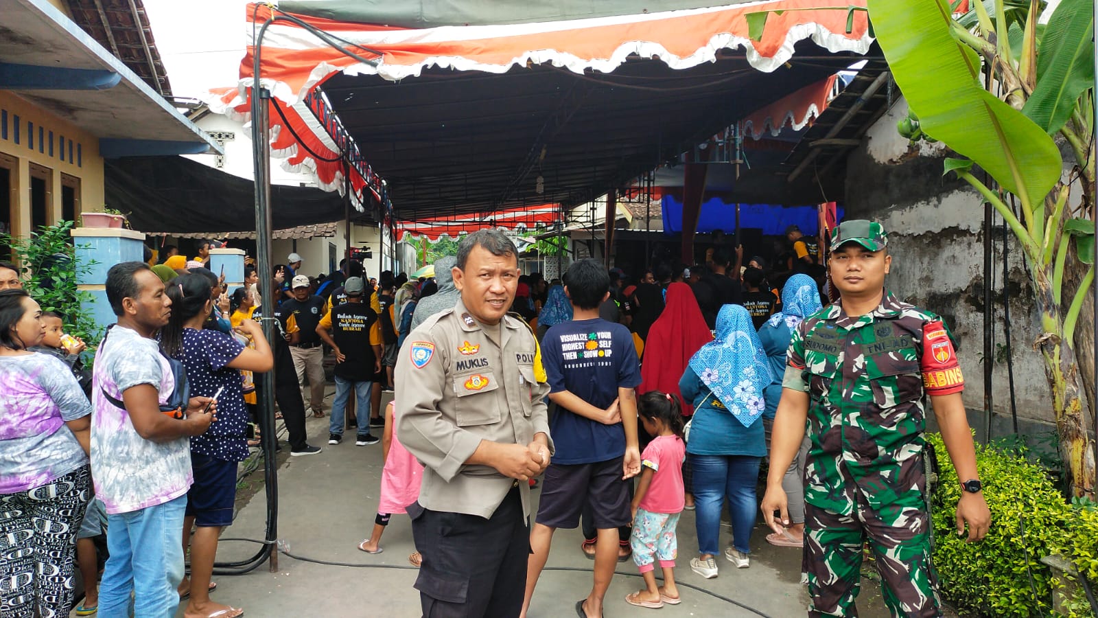 Himbauan Babinsa Ceper Saat Acara Sambut Tahun Baru Desa Kurung