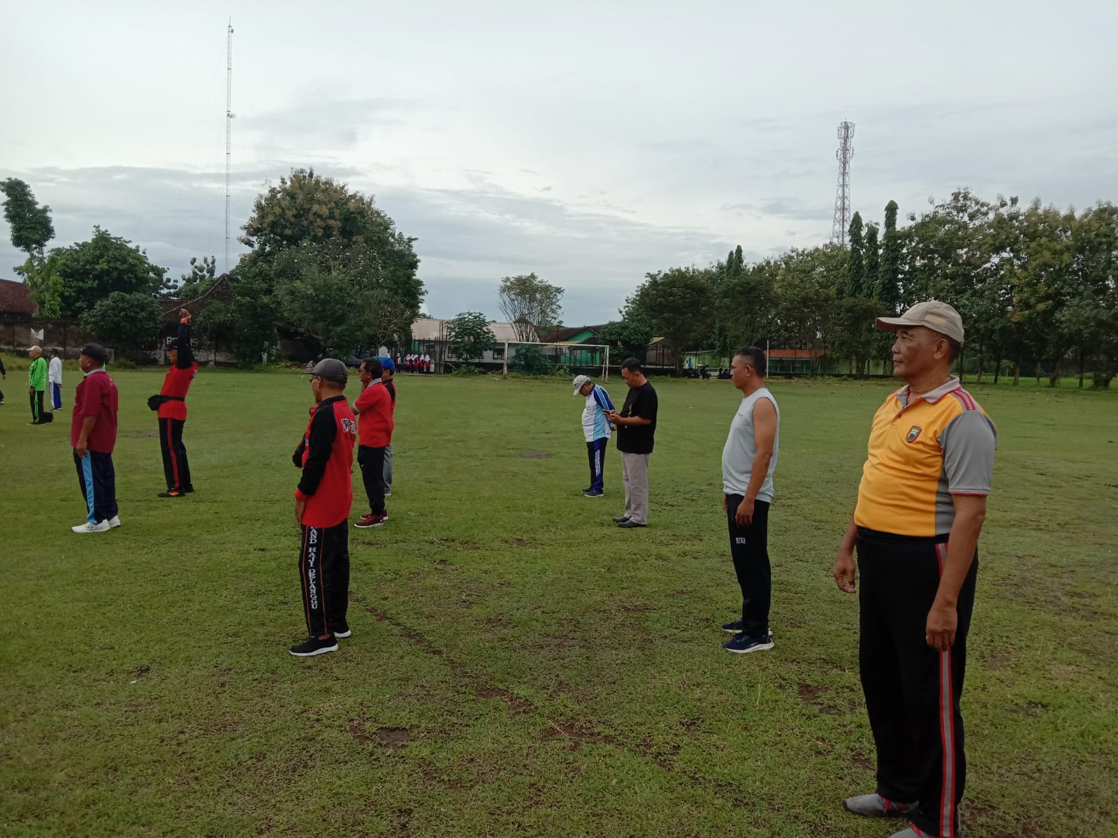 Danramil Wonosari Senam Bersama PWRI Dan IPPK Wonosari