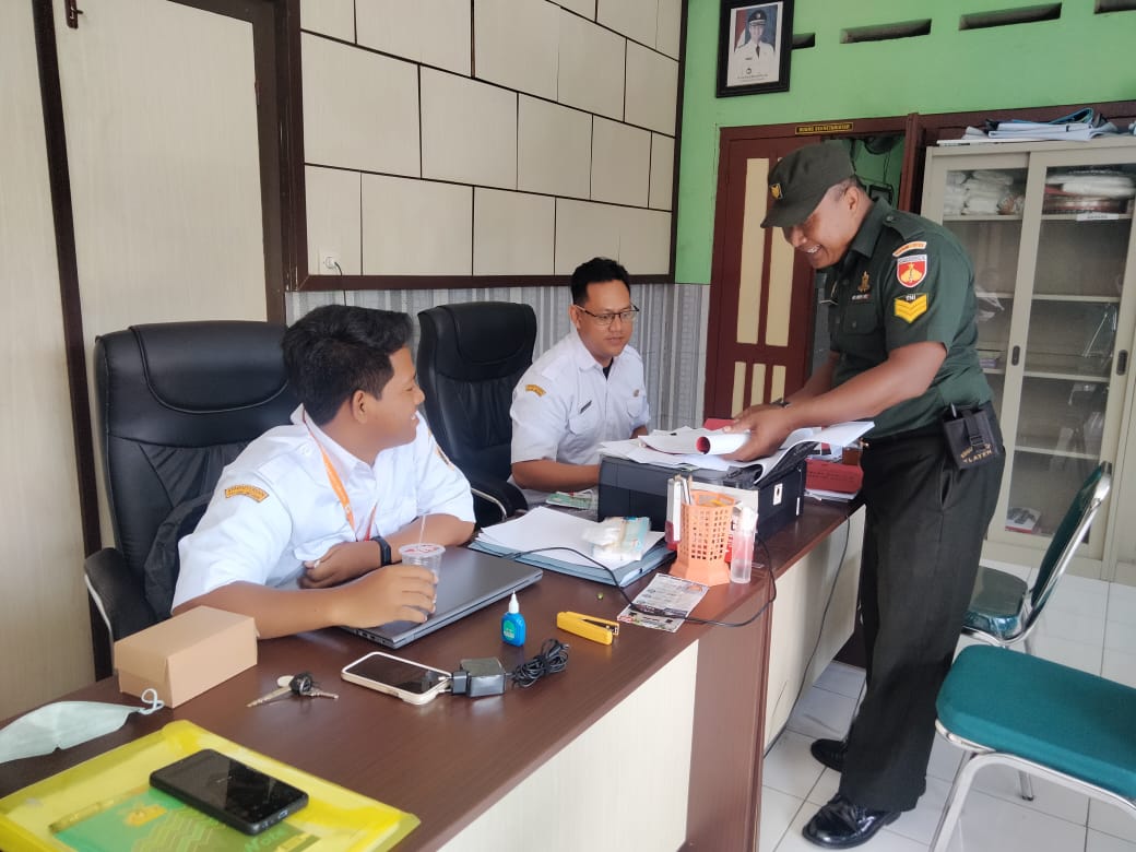 Datangi Perangkat Desa, Babinsa Wonosari Bangun Komunikasi