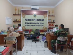 Meningkatkan Kerjasama, Babinsa Prambanan Datangi Kantor Desa Kebondalem Kidul