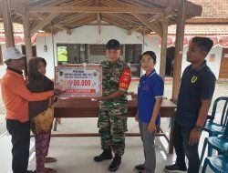 Beri Rasa Aman Babinsa Koramil 17 Karangdowo Monitoring Penyaluran BLT DD