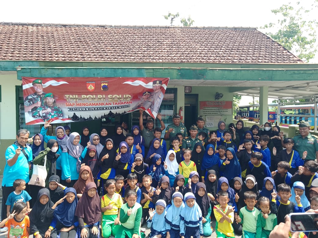 Kenalkan Profesi TNI, Koramil Karangdowo Terima Kunjungan Siswa Siswi SDN 1 Karangjoho