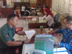 Ciptakan Wilayah Kondusif, Babinsa Ceper Datangi Perangkat Desa