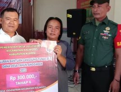 Pendampingannya Babinsa Kalikotes Pada Penyaluran BLT Dana Desa