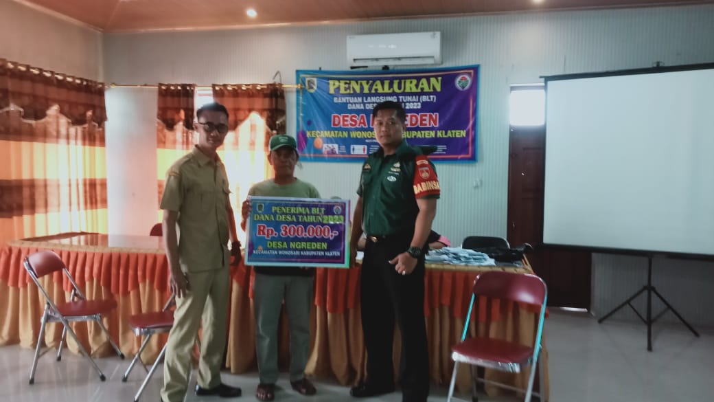 Desa Ngreden Salurkan BLT Dana Desa Tahap VI TA 2023, Ini Harapan Babinsa Koramil Wonosari