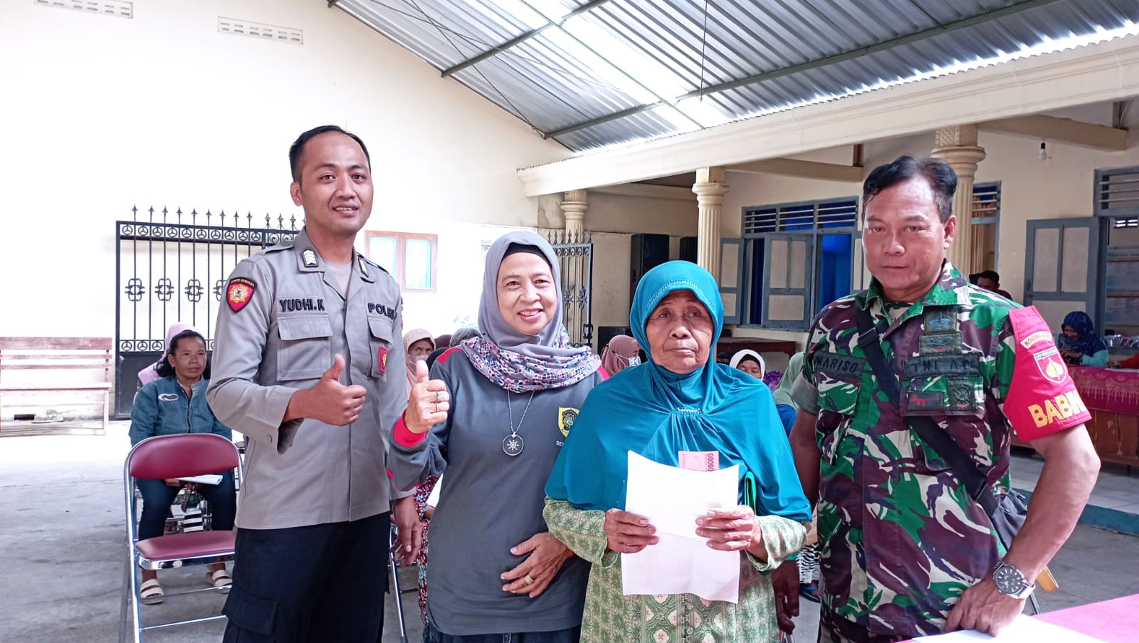 Bentuk Perhatian Pemerintah, Desa Boto Gelar BLT Dana Desa Tahap VI, Babinsa Wonosari Amankan Penyalurannya