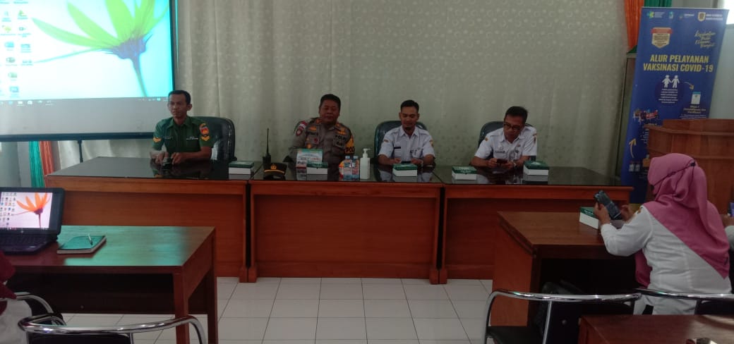 Babinsa Wonosari Wakili Danramil Hadiri Rapat Lintas Sektoral Kecamatan Wonosari