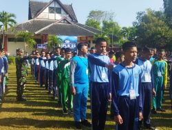 Bentuk Mental Dan Karakter Siswa SMKN 1 Trucuk, Babinsa Koramil Trucuk Latih PBB