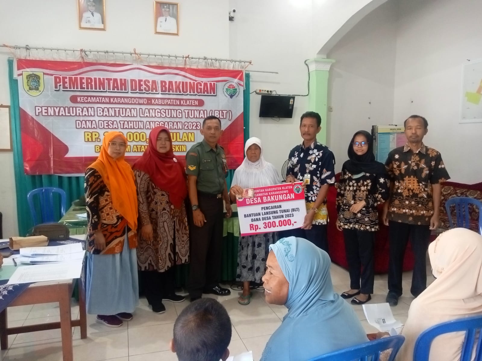 Harapan Babinsa Koramil 17/Karangdowo Saat Dampingi Penyaluran BLT Dana Desa