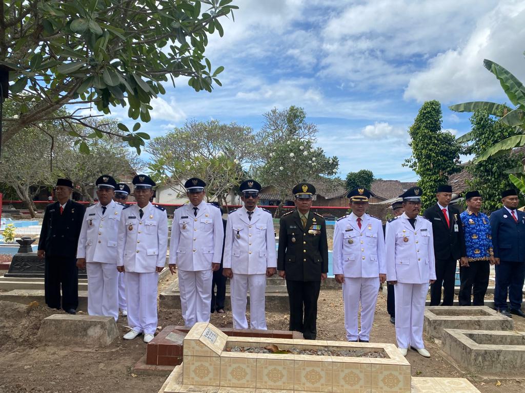 Danramil 03/Delanggu Ziarah Dan Tabur Bunga Dalam Rangka HUT RI Ke 78