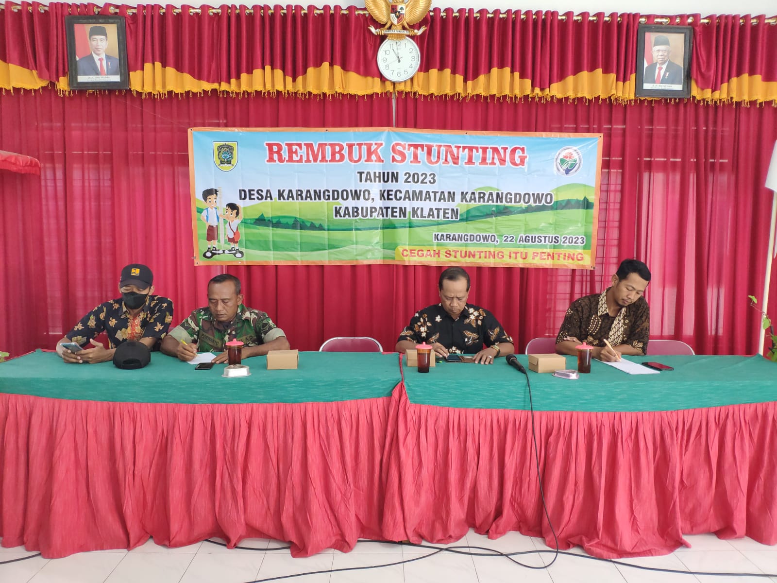 Peduli Kesehatan Balita, Babinsa Koramil 17 Karangdowo Hadiri Rembuk Stunting