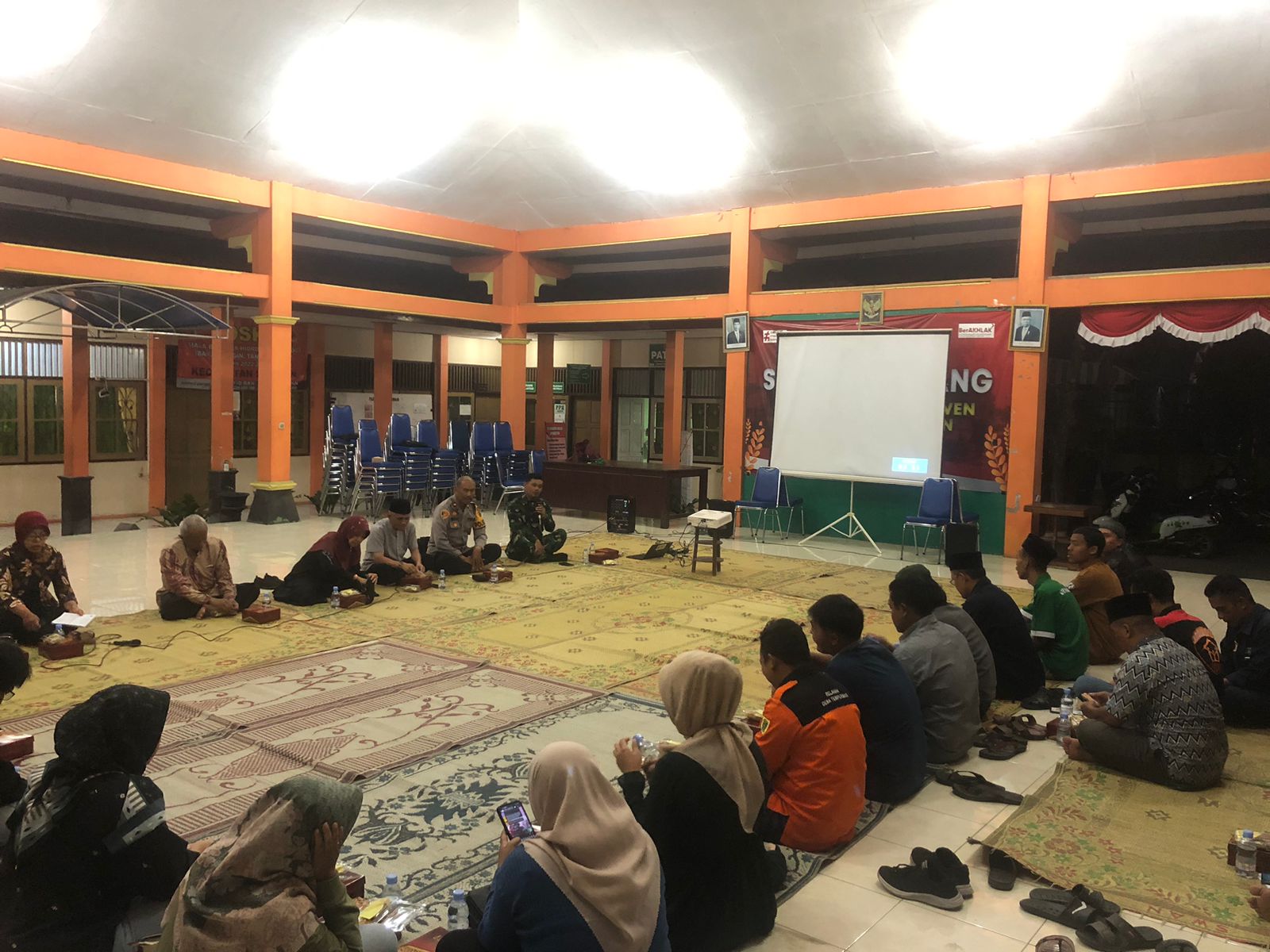 Tingkatkan Wasbang, Koramil Ngawen Bersama Muspika Kecamatan Ngawen Gelar Sarasehan