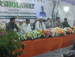 Babinsa Koramil 01/Kota Hadiri Krajan Bersholawat