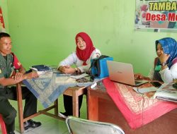 Bahas Data Anak Stunting, Babinsa Ceper Datangi Bidan Desa Meger Ceper