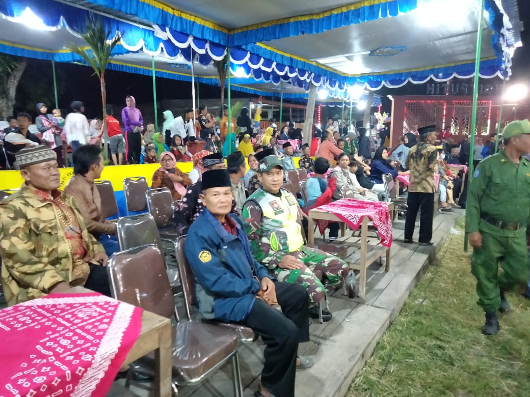 Bersih Desa, Bati Tuud Koramil Karangdowo Hadiri Pagelaran Wayang Kulit