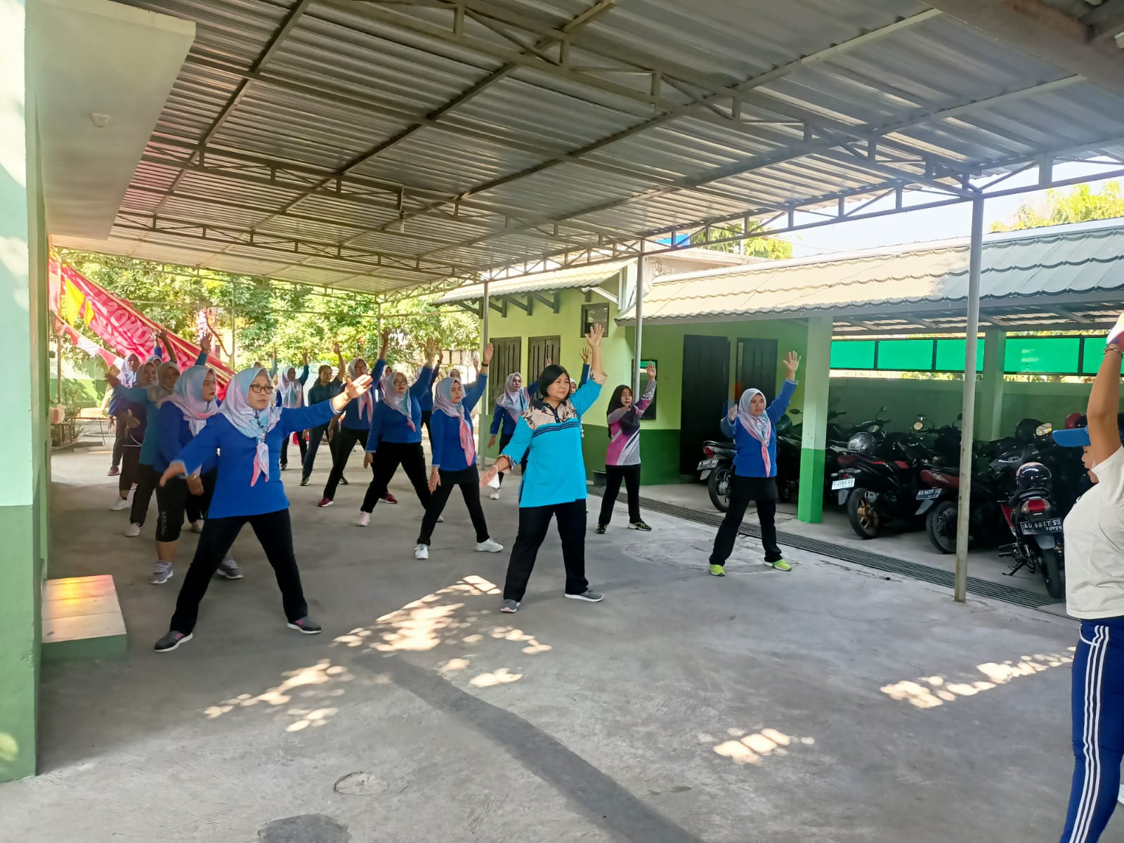 Persit KCK Ranting 23 Wonosari Tingkatkan Kebugaran Melalui Senam Aerobik