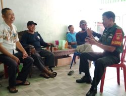 Beri Himbauan, Babinsa Ceper Datangi Warga Binaan Desa Meger