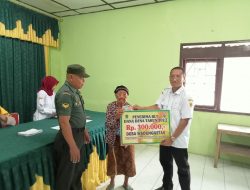 Babinsa Wonosari Monitoring Penyaluran BLT Dana Desa Wadunggetas Tahap Xl Tahun 2023