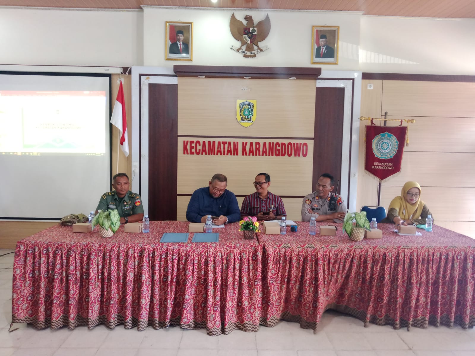 Rembuk Sunting Tingkat Kecamatan, Bati Komsos Koramil Karangdowo Sampaikan Ini