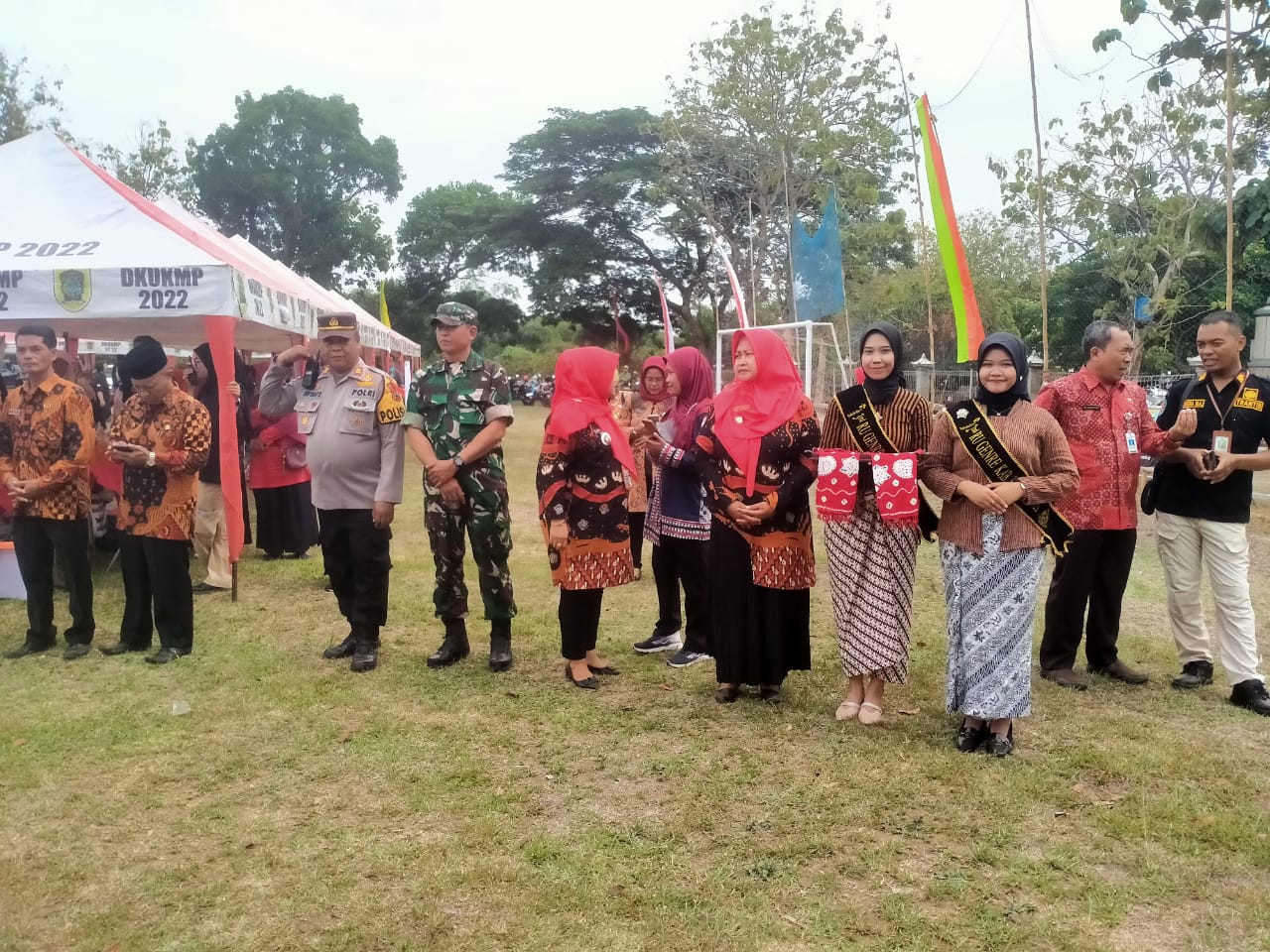 Danramil Wonosari Sambut Bupati Klaten Kegiatan Sambang Warga