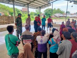 Bati Tuud Koramil Wonosari Bersama Camat Wonosari Datangi Pasar Desa Teloyo