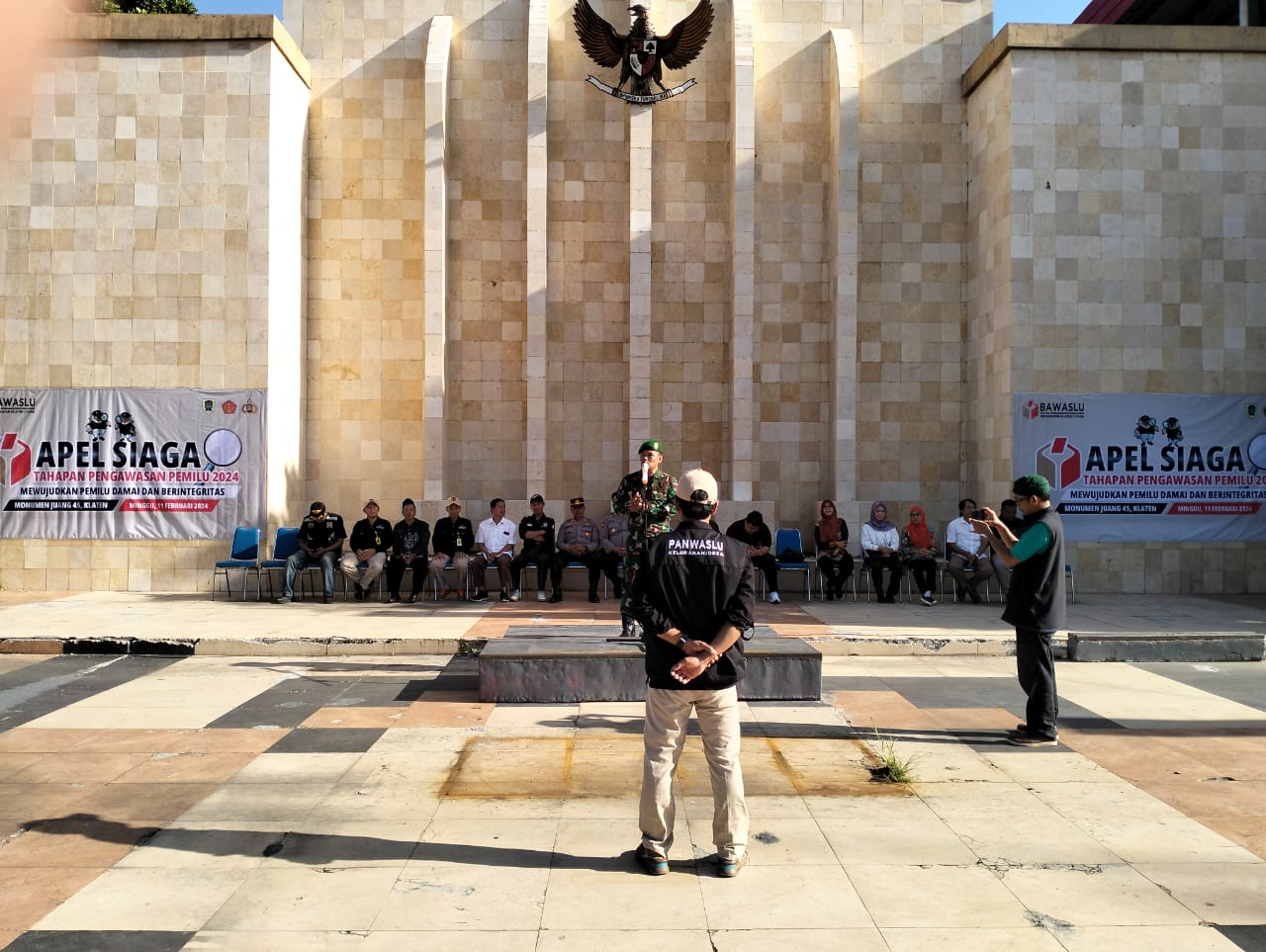 Wujudkan Pemilu Damai Dan Berintegritas, Danramil Klaten Utara Hadiri Apel Kesiapsiagaan Pemilu 2024