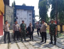 Koramil 22 Wonosari Bersama Polsek Amankan Distribusi Logistik Pemilu Ke KPU Kabupaten Klaten