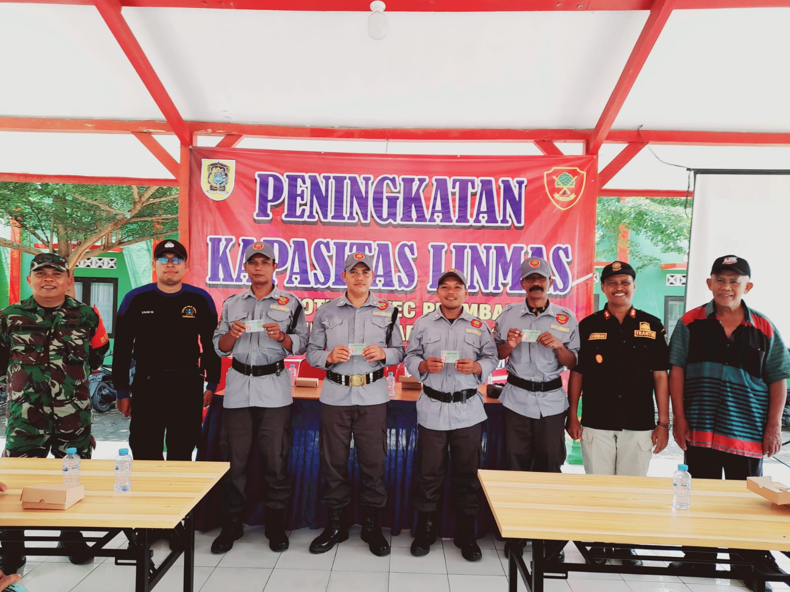 Babinsa Prambanan Beri Pembekalan Dan Pembinaan Satlinmas Desa Kotesan