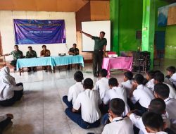 Tumbuhkan Rasa Nasionalisme, Bati Tuud Koramil Wonosari Sambangi SMP N 2 Wonosari