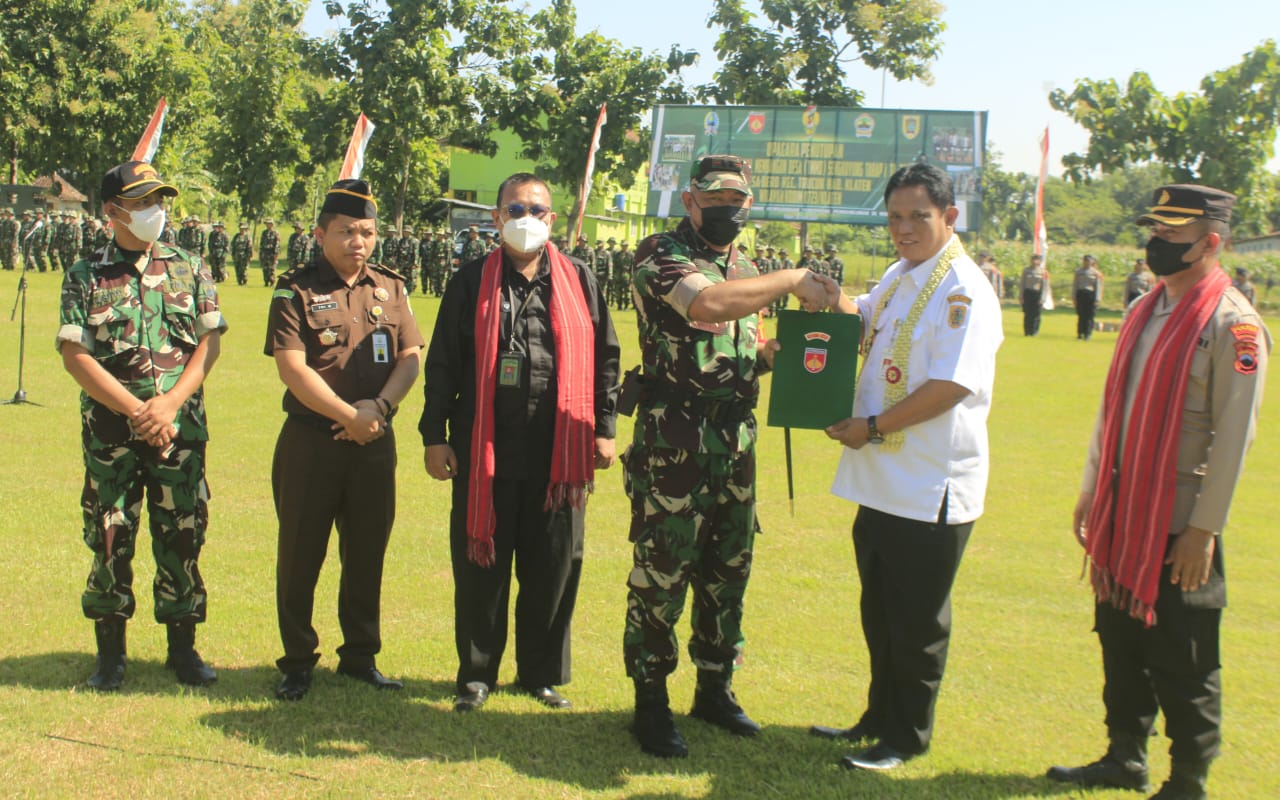 Sasaran Rampung, TMMD Sengkuyung Desa Bero Trucuk Resmi Ditutup