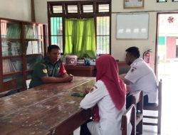 Babinsa Koramil Ceper Datangi Kepala Sekolah dan Guru SDN 1 Desa Kajen, Ini Yang Disampaikan