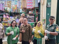 Cek Sembako Jelang Lebaran, Babinsa Wonosari Dampingi Muspika Sidak Pasar Binaan
