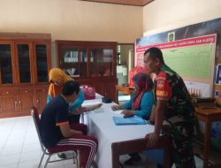 Babinsa Koramil Klaten Utara Kodim 0723 Klaten Dampingi Posyandu Jiwa Di Desa Ketandan
