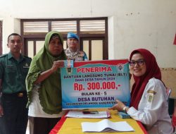 Babinsa Koramil Delanggu Monitoring Penyaluran BLT-DD Tahap 5 Tahun 2024 Desa Butuhan