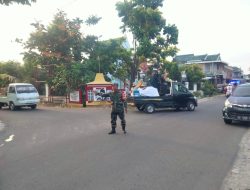 Kirab Riyaya Undhuh-undhuh Di Kawal Babinsa Wonosari Bersama Bhabinkamtibmas Polsek Wonosari