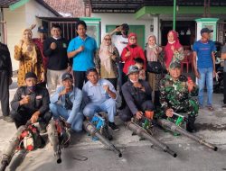 Berantas Nyamuk, Babinsa Koramil Wonosari Dampingi Fogging Bersama Dinas Kesehatan Kabupaten Klaten