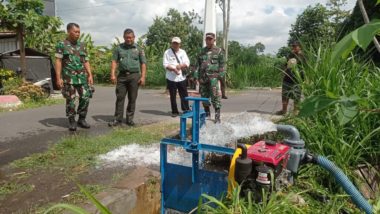 Dandim 0723 Klaten Meninjau Program Pompanisasi Di Desa Randusari Prambanan