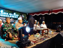 Bati Tuud Koramil Klaten Utara Hadiri Pengajian Akbar Dan Sholawatan Desa Sekarsuli