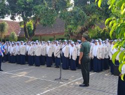 Komandan Koramil 14/Karanganom Jadi Irup Upacara di SMP N 1 Karanganom Klaten
