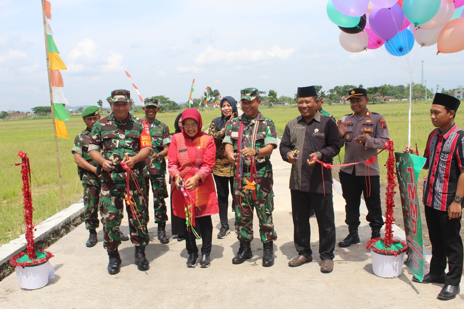Upacara Penutupan TMMD Sengkuyung Tahap IV Desa Pakisan Ditutup Dandim Klaten
