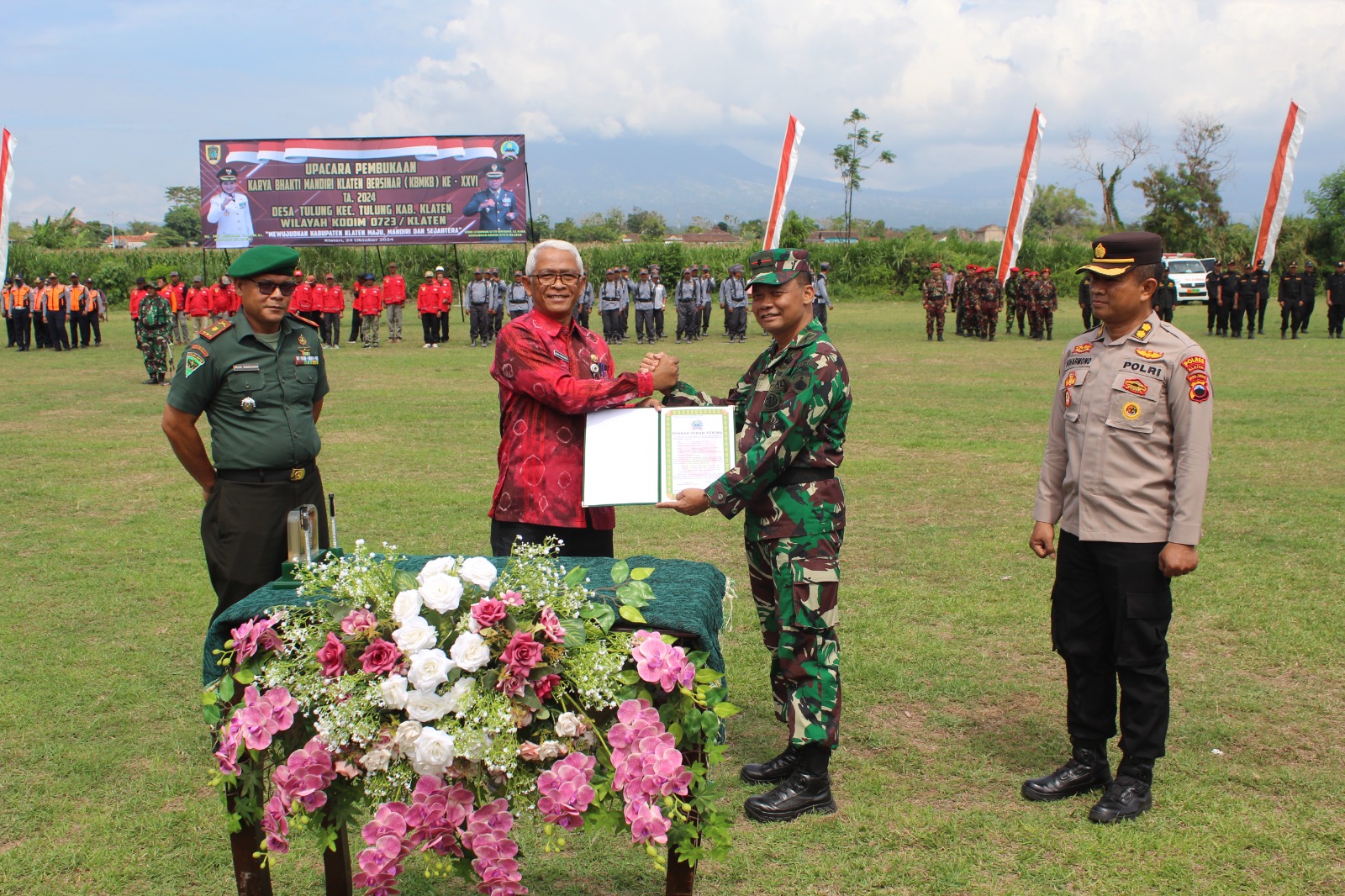 Pembukaan Karya Bhakti Mandiri Klaten Bersinar Desa Tulung Gelar Kemanunggalan TNI Dan Rakyat