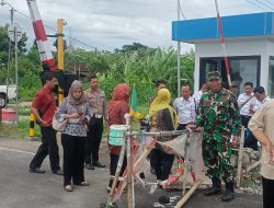 Danramil Wonosari Bersama Muspika Wonosari Tinjau Pembangunan Pos Pengamanan Palang Pintu Perlintasan Kereta Api Desa Boto Klaten