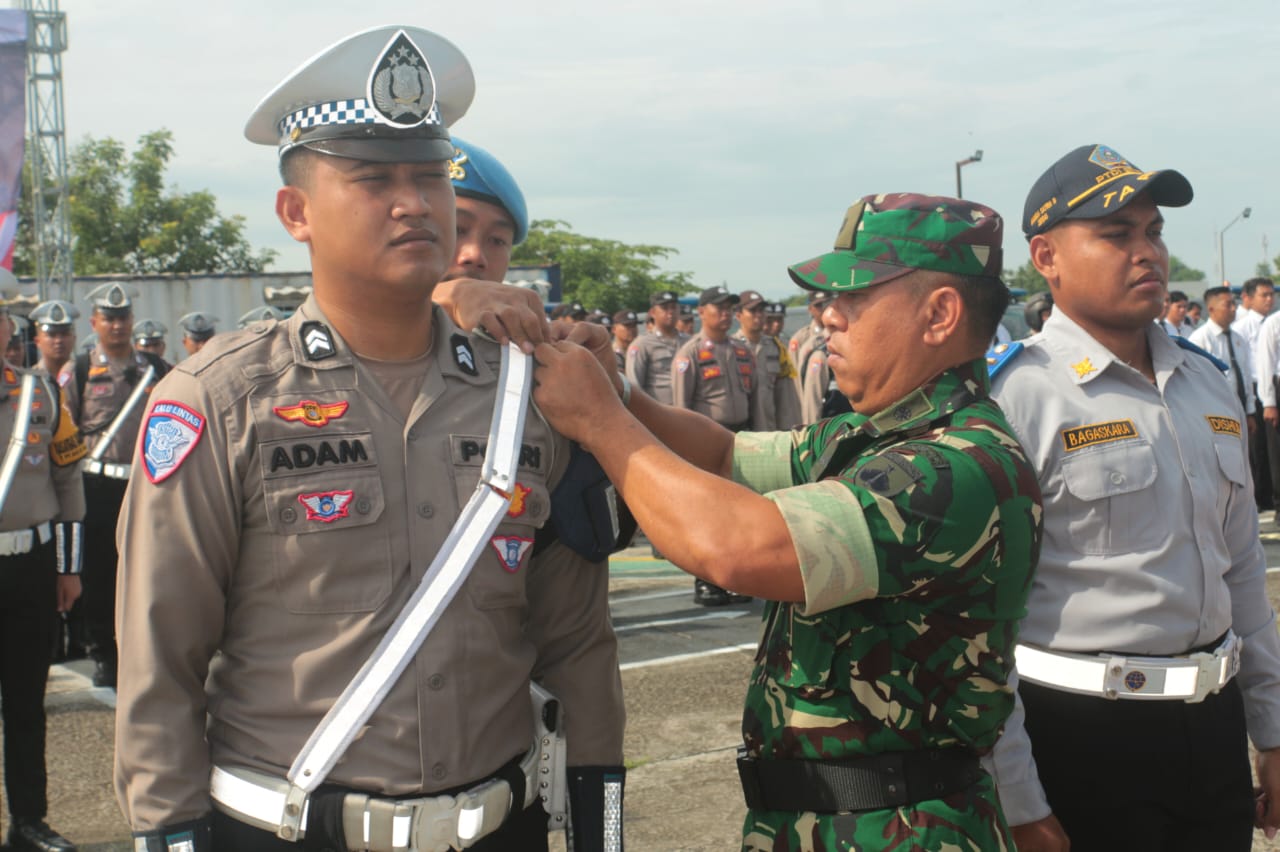 Kasdim 0723/Klaten Hadiri Apel Gelar Pasukan Operasi Lilin 2024 Pengamanan Nataru Kabupaten Klaten