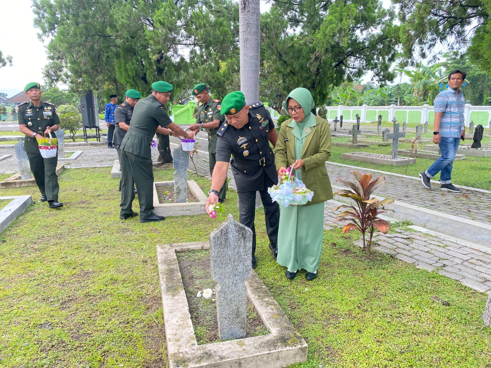 Kodim 0723/Klaten Gelar Ziarah Rombongan Di TMP Ratna Bantala, Peringati Hari Juang Kartika